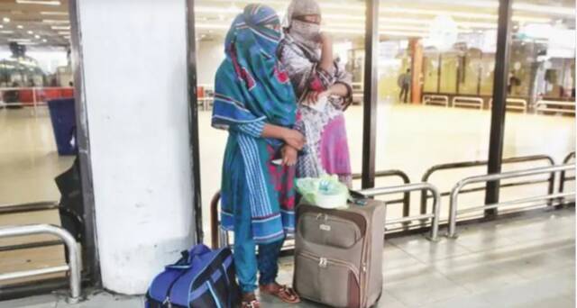 العمالة المنزلية