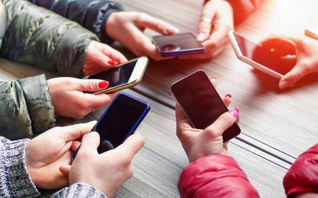 ضريبة الهواتف المحمولة في مصر