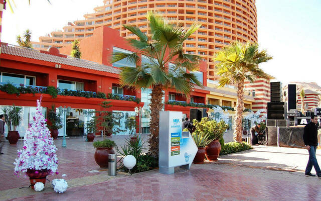 بورتو السخنة