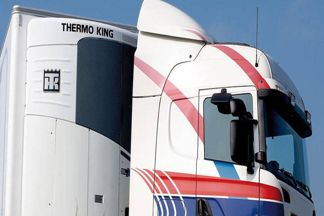 International Business Q1 profits down 1.18%