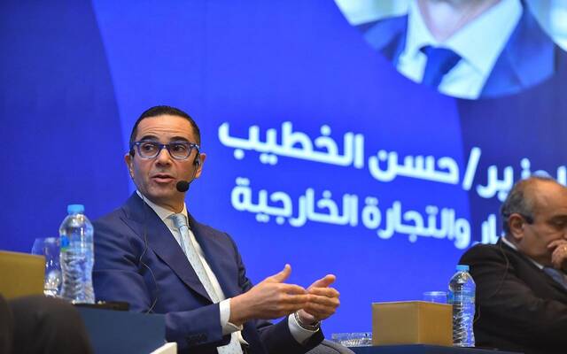 حسن الخطيب وزير الاستثمار والتجارة الخارجية