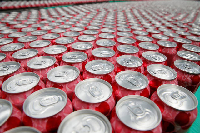 Profits declined 2.7% to OMR 132,340 in H1-16 (Photo Credit: Arabianeye-Reuters)