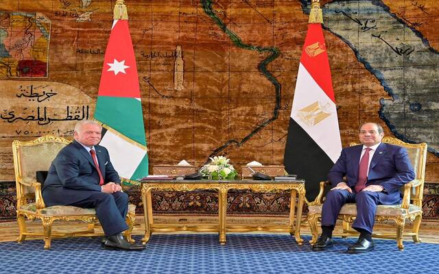الرئيس المصري عبد الفتاح السيسي والملك عبد الله الثاني بن الحسين عاهل الأردن