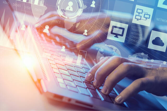 خدمات تكنولوجية - أرشيفية