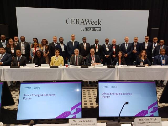 جانب من مشاركة الوزير في المنتدى