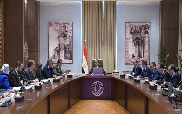 مصطفى مدبولي رئيس مجلس الوزراء المصري خلال اجتماع متابعة خطوات تنفيذ تكليفات تحفيز مناخ الاستثمار وتعزيز تنافسيته