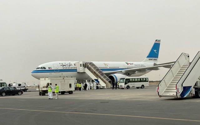 Kuwait launches air bridge to evacuate its citizens from abroad