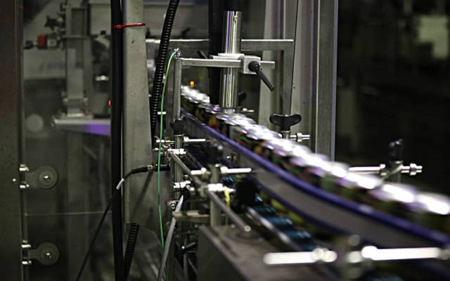 خطوط الإنتاج بشركة عُمان للمرطبات