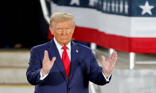 الرئيس الأمريكي دونالد ترامب