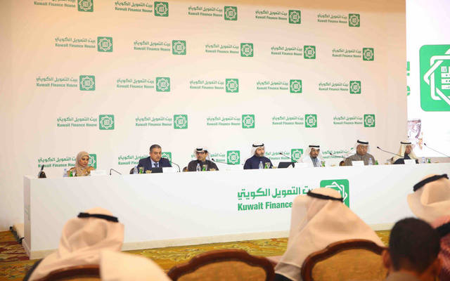 The capital increase will be made through the issuance of 4.2 billion shares