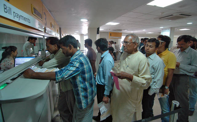 The extended contract will start on 1 January 2017 (Photo credit: Arabianeye-Reuters)