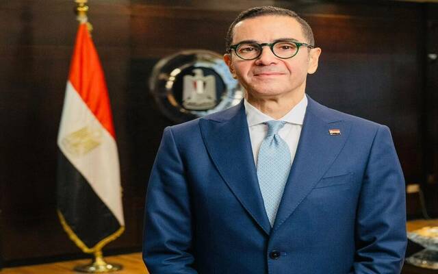 حسن الخطيب وزير الاستثمار والتجارة الخارجية المصري