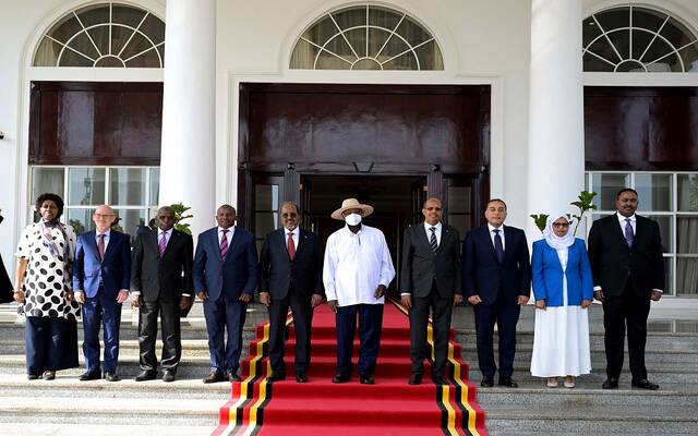 الدكتور مصطفى مدبولي رئيس مجلس الوزراء المصري على هامش الجلسة الافتتاحية للقمة غير العادية للدول المساهمة بقوات في بعثة الاتحاد الإفريقي للدعم والاستقرار في الصومال