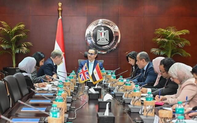 حسن الخطيب وزير الاستثمار والتجارة الخارجية