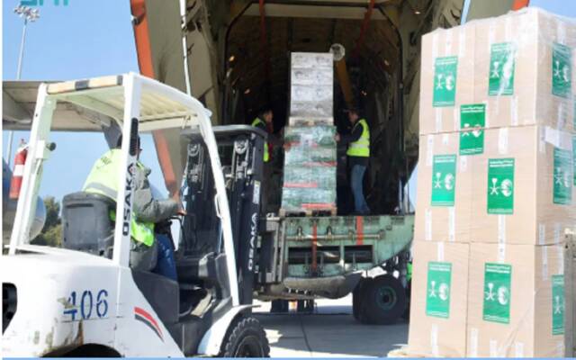 طائرة مساعدات سعودية