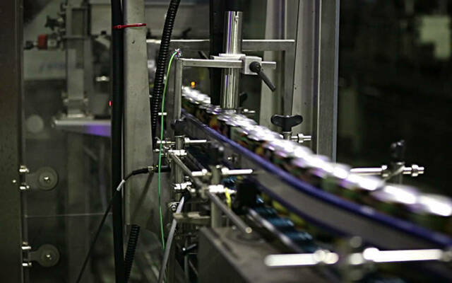 خطوط إنتاج عبوات المياه الغازية